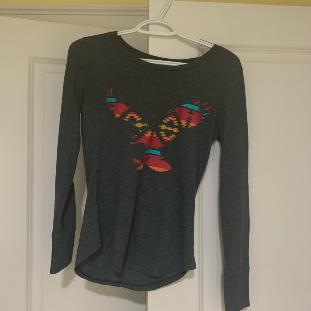 American Eagle long sleeve T